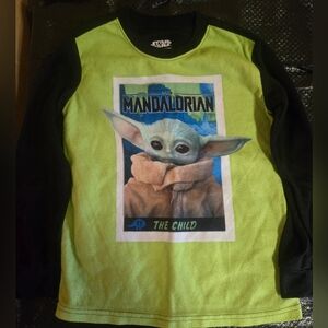 Star Wars Mandalorian Baby Yoda Grogu The Child Longsleeve Shirt Boys S (6-7)